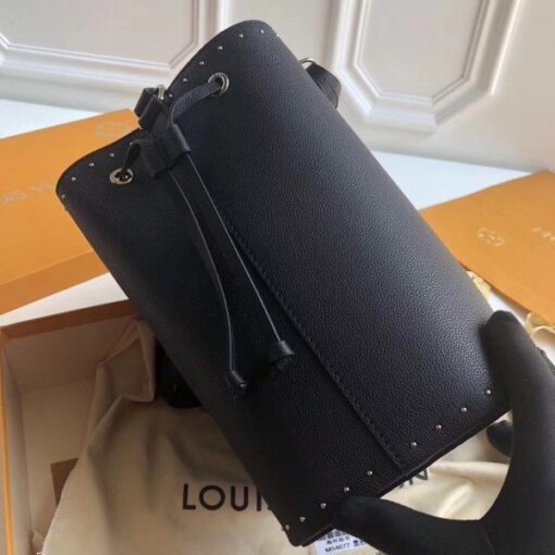 Replica Louis Vuitton Black Lockme Bucket Bag M43878 BLV749 3
