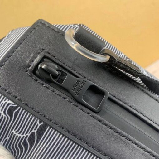 Replica Louis Vuitton Drawstring Backpack Monogram Gray-black M44940 BLV885 6
