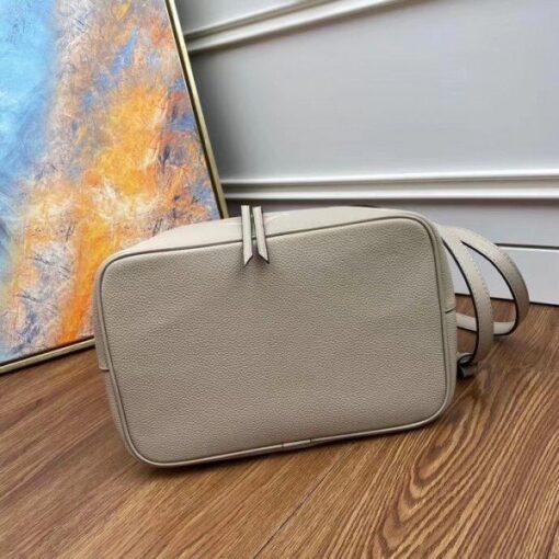 Replica Louis Vuitton NeoNoe MM Bag In Tourterelle Gray Leather M45555 BLV670 7