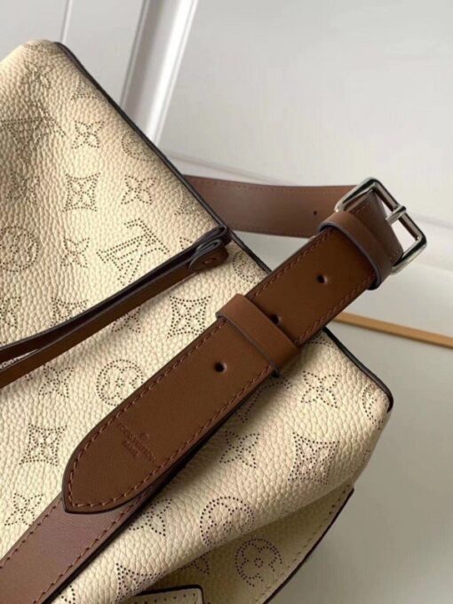 Replica Louis Vuitton Muria Bag Mahina Leather M55801 BLV237 7