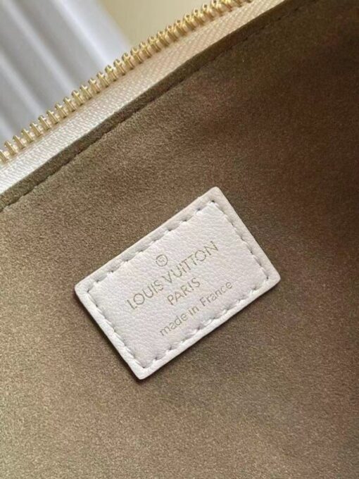 Replica Louis Vuitton Coussin PM Bag Monogram Lambskin M57793 BLV723 10
