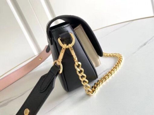 Replica Louis Vuitton Black Lockme Tender Bag M58557 BLV711 4