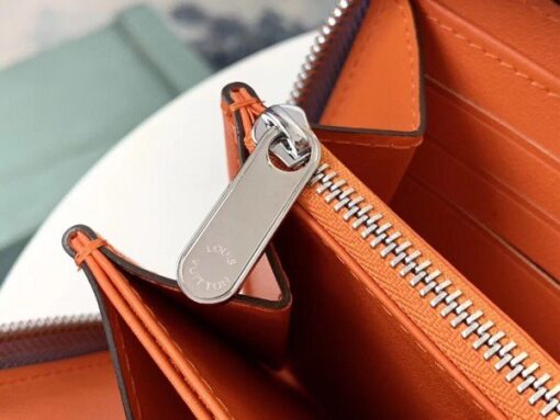 Replica Louis Vuitton Zippy Wallet Mahina Leather M67410 BLV960 6
