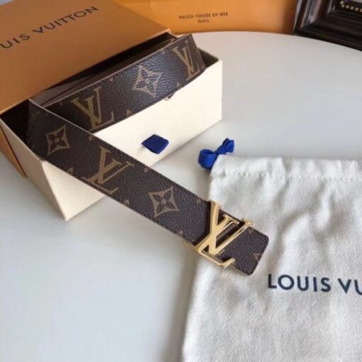 Replica Louis Vuitton LV Initiales 30MM Reversible Belt Monogram M0423W 4