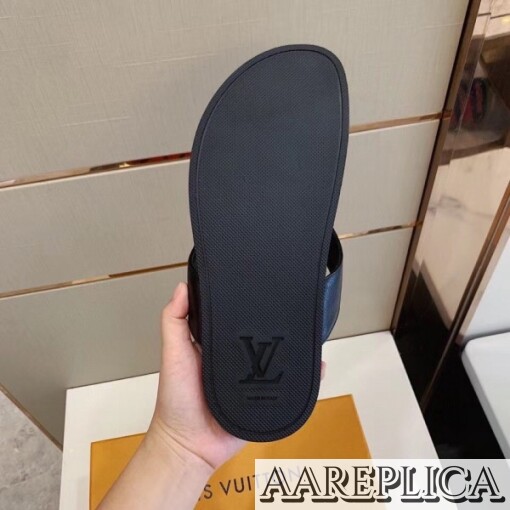 Replica Louis Vuitton Mirabeau Thong In Black Leather 7