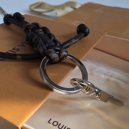 Replica Louis Vuitton Mr Louis Bag Charm and Key Holder M62883 5