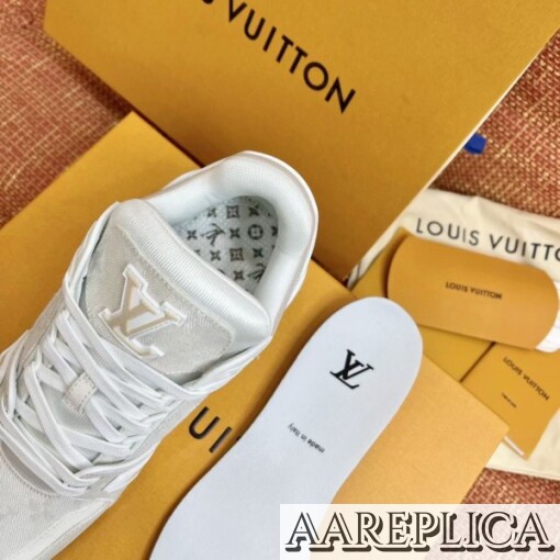 Replica Louis Vuitton LV Trainer Sneakers In Beige Monogram Denim 4