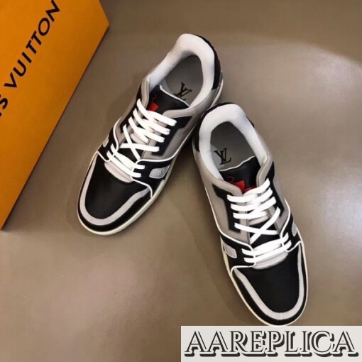 Replica Louis Vuitton LV Trainer Sneakers In Black/Grey Leather 2