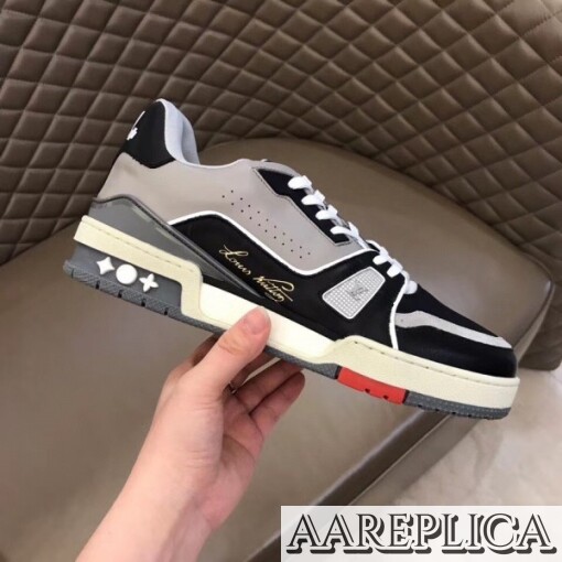 Replica Louis Vuitton LV Trainer Sneakers In Black/Grey Leather 5
