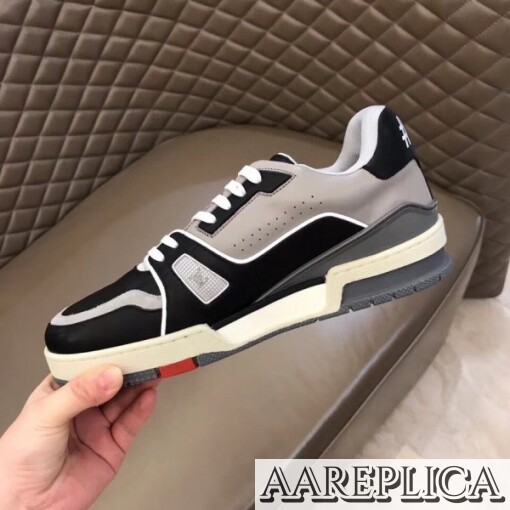 Replica Louis Vuitton LV Trainer Sneakers In Black/Grey Leather 7
