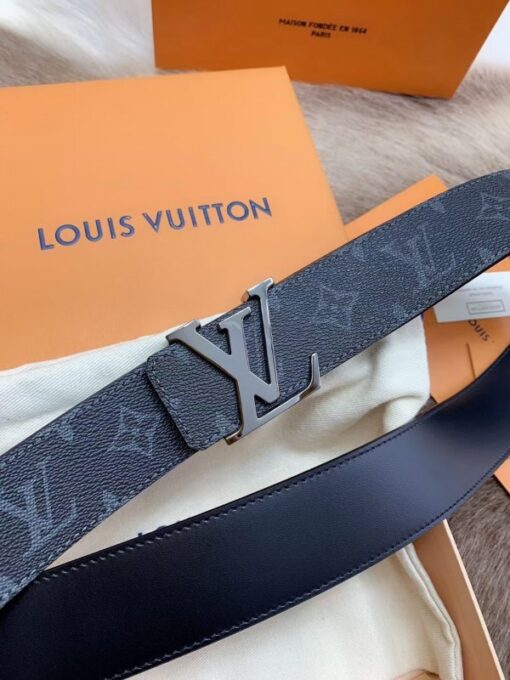 Replica Louis Vuitton LV Initiales 40MM Reversible Belt Monogram Eclipse M9043S 4