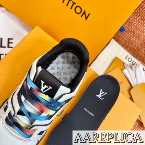 Replica Louis Vuitton White/Black LV Trainer Sneakers with #54 3