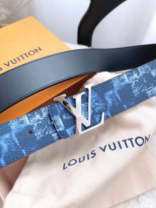 Replica Louis Vuitton LV Initiales 40MM Reversible Belt Damier Salt M0378Q 3