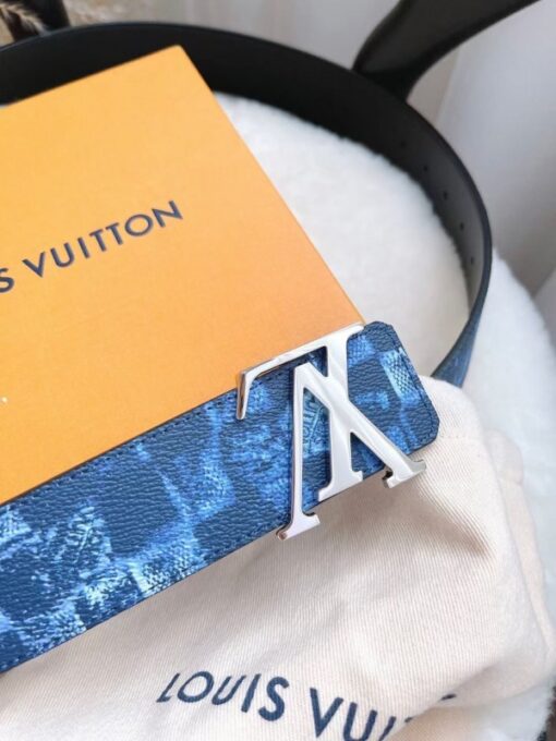Replica Louis Vuitton LV Initiales 40MM Reversible Belt Damier Salt M0378Q 6